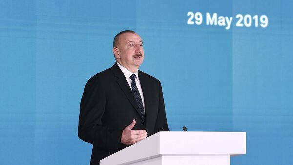 İlham Əliyev XXVI Beynəlxalq “Xəzər Neft və Qaz-2019” sərgi və konfransının açılışında iştirak edib - Sputnik Азербайджан