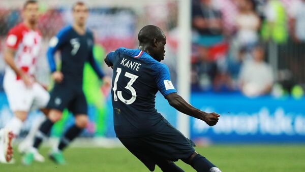 Нголо Канте в финальном матче чемпионата мира по футболу между сборными Хорватии и Франции - Sputnik Азербайджан