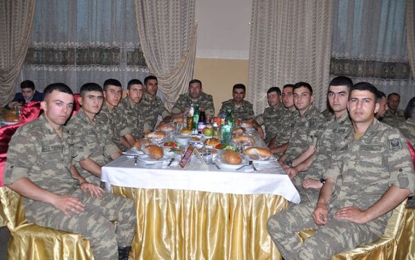 Фонд Гейдара Алиева по случаю священного месяца Рамазан организовал очередной ифтар - Sputnik Азербайджан