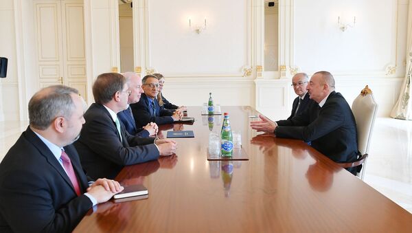 Ильхам Алиев принял делегацию во главе с первым заместителем помощника Государственного секретаря США - Sputnik Азербайджан