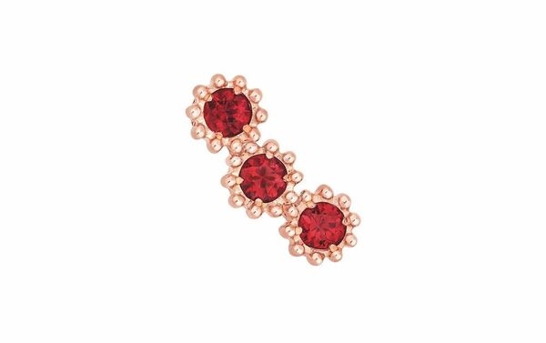 Серьга Mimirose из розового золота с рубинами, Dior - Sputnik Азербайджан