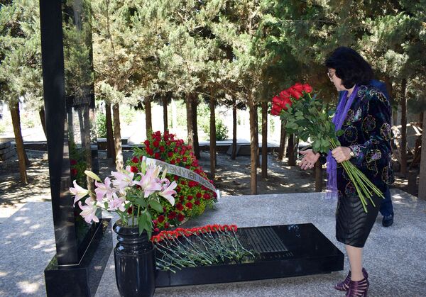Любимцу азербайджанских детей исполнилось бы 90 лет - Sputnik Азербайджан