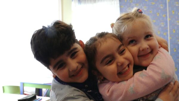 “Dünyamız yaxşı əllərdədir” – Uşaqlar gələcək planlarından danışırlar  - Sputnik Azərbaycan