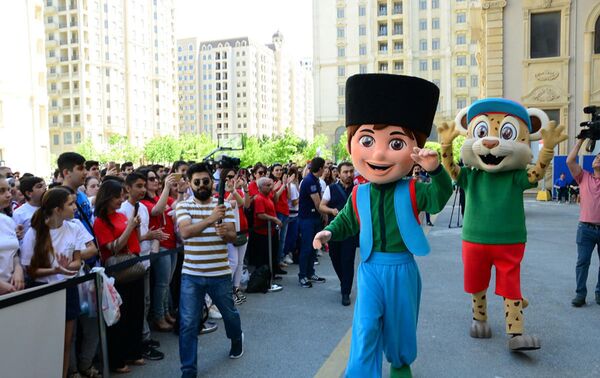 Представлены маскоты XV Европейского юношеского олимпийского фестиваля - Sputnik Азербайджан