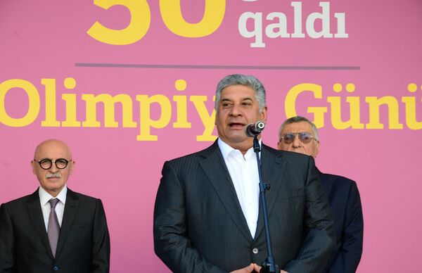 EYOF Baku 2019 вдохновит спортсменов Азербайджана на новые достижения - Рагимов - Sputnik Азербайджан