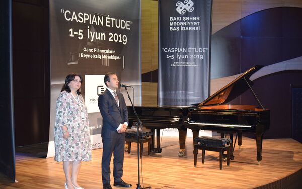 Первый Международном конкурсе пианистов Caspian étude (Каспийский этюд) - Sputnik Азербайджан