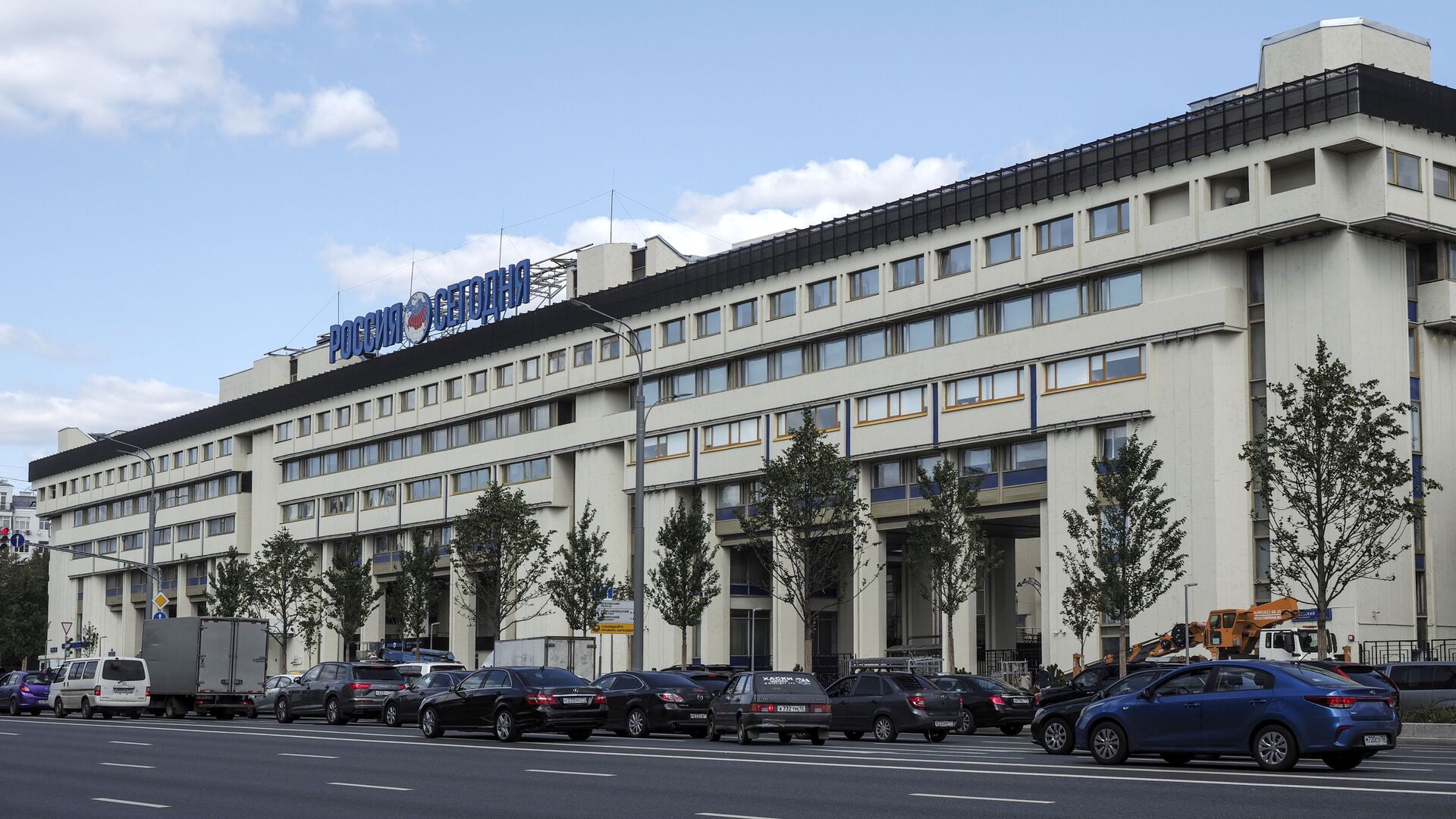 Здание МИА Россия сегодня на Зубовском бульваре в Москве - Sputnik Азербайджан, 1920, 24.06.2021