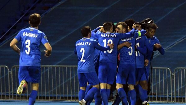 Игроки  сборной Азербайджана ипразднуют забитый гол в вората Хорватской сборной во время квалификационного матча Евро-2020 - Sputnik Азербайджан