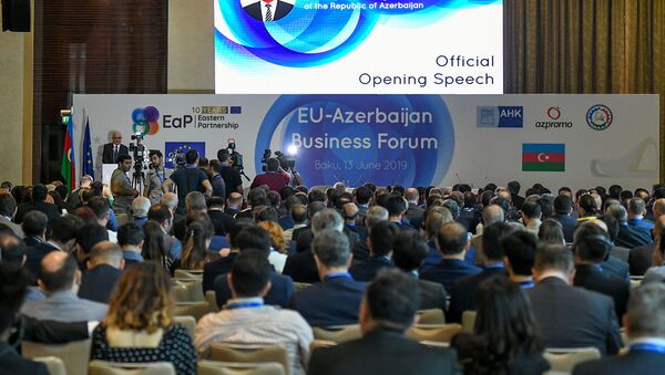 Бизнес-форуме ЕС-Азербайджан в Баку - Sputnik Азербайджан