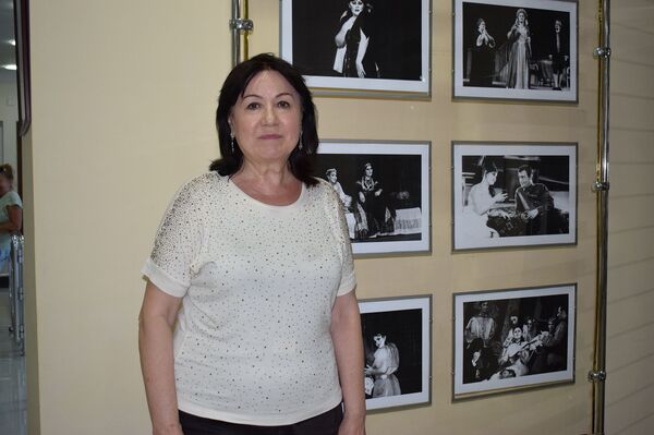 День рождения без виновницы торжества: в Баку вспоминали Амалию Панахову - Sputnik Азербайджан