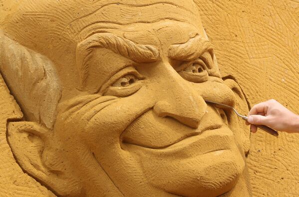 Экспонат фестиваля песчаной скульптуры Мечты в Остенде, Бельгия - Sputnik Азербайджан