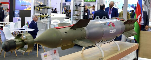 Авиабомба совместного производства Азербайджана и Турции, Форум АРМИЯ-2019 - Sputnik Азербайджан