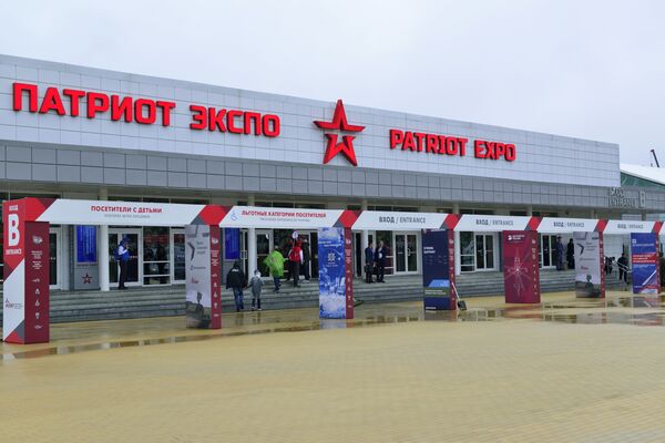 Азербайджан достойно дебютировал на форуме Армия-2019 в Москве Азербайджан достойно дебютировал на форуме Армия-2019 в Москве - Sputnik Азербайджан