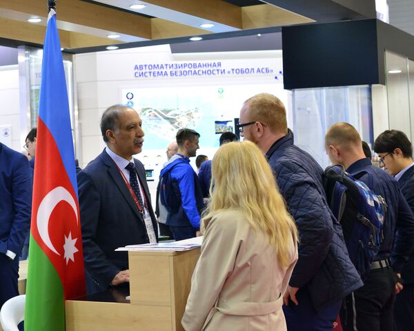 Азербайджан достойно дебютировал на форуме Армия-2019 в Москве Азербайджан достойно дебютировал на форуме Армия-2019 в Москве - Sputnik Азербайджан