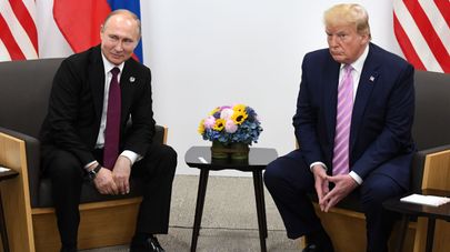 Рабочий визит президента РФ В. Путина в Японию для участия в саммите "Группы двадцати"