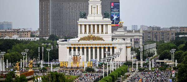 Центральный павильон на ВДНХ - Sputnik Азербайджан