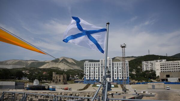 Церемония поднятия флага на корабле Дмитрий Рогачев - Sputnik Азербайджан