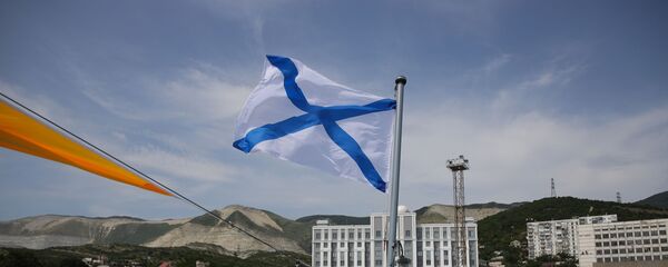 Церемония поднятия флага на корабле Дмитрий Рогачев Церемония поднятия флага на корабле Дмитрий Рогачев - Sputnik Азербайджан