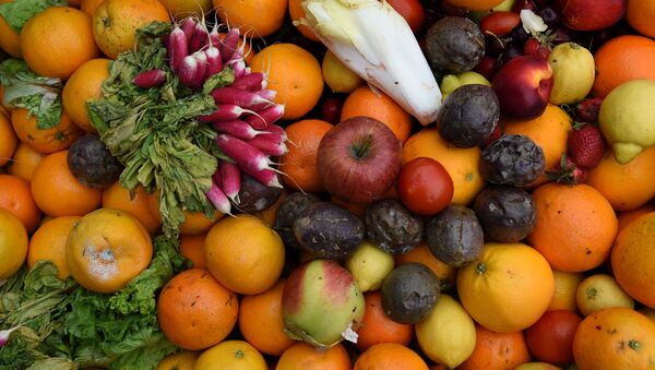 Фрукты и овощи, фото из архива - Sputnik Азербайджан