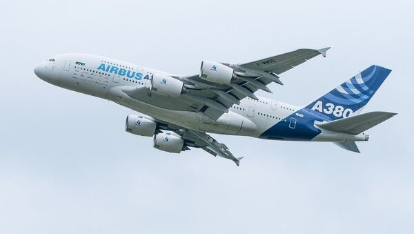 Airbus A380 test zamanı - Sputnik Azərbaycan