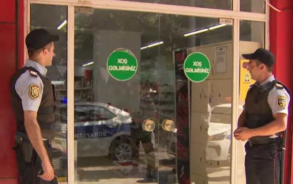 В Сабунчинском районе Баку совершена кража В Сабунчинском районе Баку совершена кража - Sputnik Азербайджан