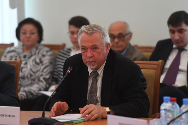 В СНГ уходят в цифру и беспошлинную торговлю: Азербайджану важен прогресс соседей - Sputnik Азербайджан
