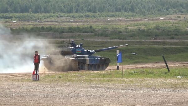 Открыть огонь: азербайджанские танкисты на Армейских играх-2019  - Sputnik Азербайджан