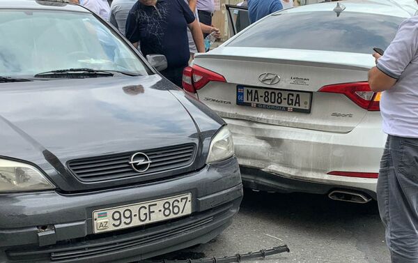 Авария с участием пассажирского автобуса - Sputnik Азербайджан
