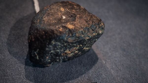 Метеорит, фото из архива - Sputnik Азербайджан