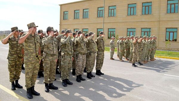 Турецкие и грузинские военнослужащие прибыли в Баку для участия в учениях “Eternity-2019” - Sputnik Азербайджан