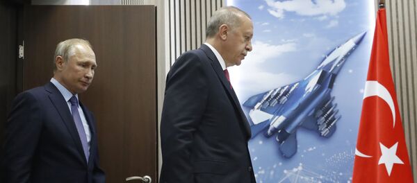Президент РФ Владимир Путин и президент Турции Реджеп Тайип Эрдоган, фото из архива - Sputnik Азербайджан