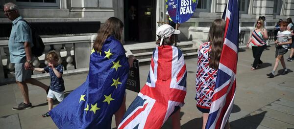 Акция противников Brexit Акция противников Brexit - Sputnik Азербайджан