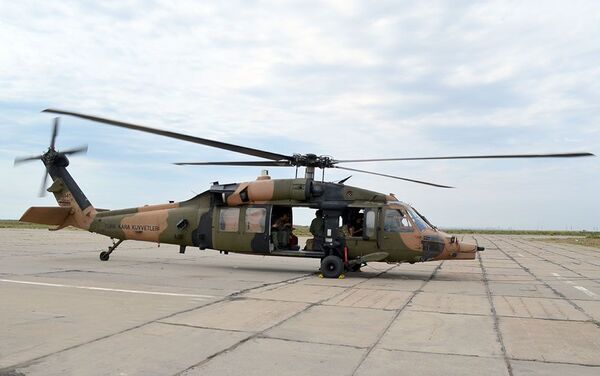 Азербайджано-турецкие учения TurAz Qartalı - 2019 продолжаются с привлечением боевых вертолетов - Sputnik Азербайджан