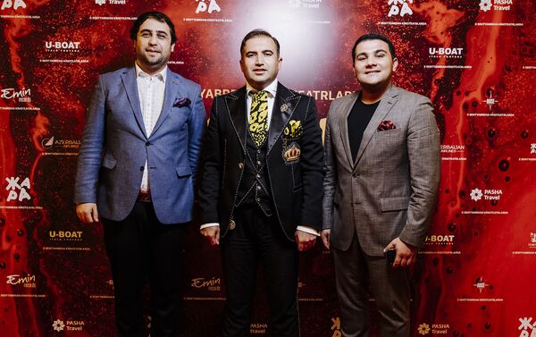 В Центре Гейдара Алиева в Баку прошел премьерный показ романтической комедии Жара в Баку - Sputnik Азербайджан