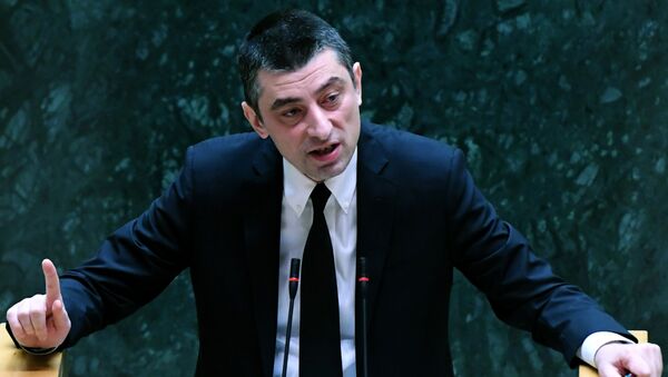 Новый премьер-министр Грузии Георгий Гахария выступает в парламенте в Тбилиси - Sputnik Азербайджан