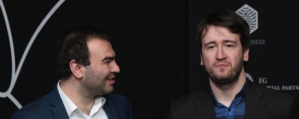 Гроссмейстеры Шахрияр Мамедъяров и Теймур Раджабов Гроссмейстеры Шахрияр Мамедъяров и Теймур Раджабов - Sputnik Азербайджан