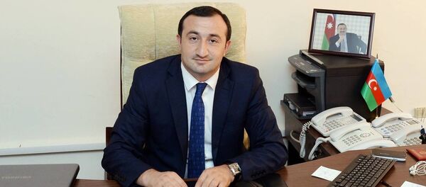 пресс-секретарь Государственного комитета по статистике Эльмеддин Гулиев - Sputnik Азербайджан