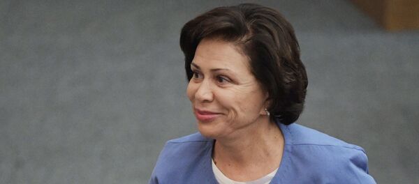 Заместитель председателя комитета Государственной Думы РФ по международным делам Ирина Роднина на пленарном заседании Государственной Думы РФ. Заместитель председателя комитета Государственной Думы РФ по международным делам Ирина Роднина на пленарном заседании Государственной Думы РФ. - Sputnik Азербайджан