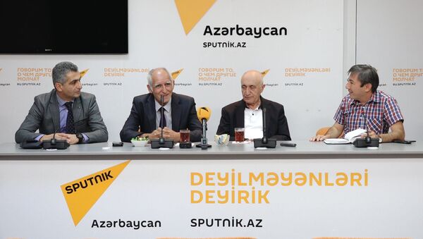 Azərbaycanda İctimai Şuranın yaradılması təhsilə necə təsir edəcək  - Sputnik Azərbaycan