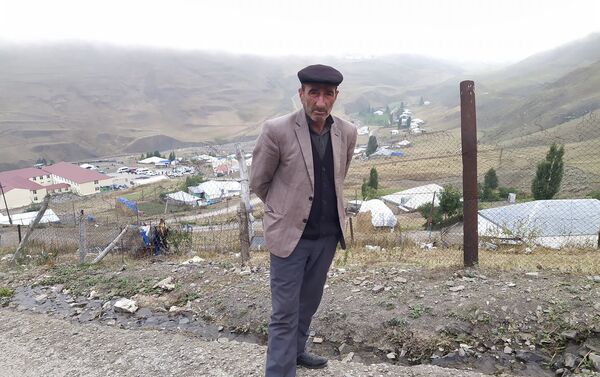 Местный житель Гюльмамед Ярмамедов - Sputnik Азербайджан