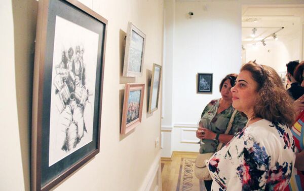В Национальном музее искусств прошла выставка российского дипломата Оксаны Орловой  - Sputnik Азербайджан