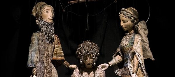 Бакинский театр марионеток выступит на известном фестивале марионеток в местечке Шарлевиль-Мезьер Бакинский театр марионеток выступит на известном фестивале марионеток в местечке Шарлевиль-Мезьер - Sputnik Азербайджан