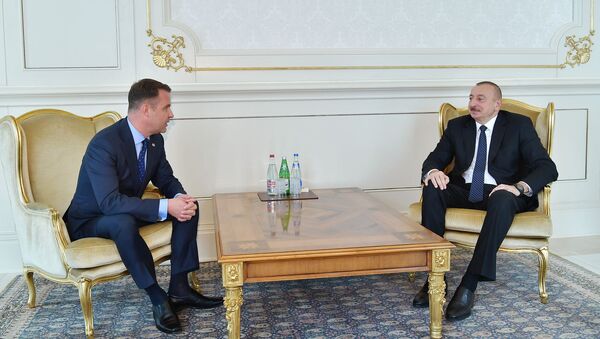 Президент Ильхам Алиев принял верительные грамоты новоназначенного посла Литовской Республики Эгидиюса Навикаса - Sputnik Азербайджан