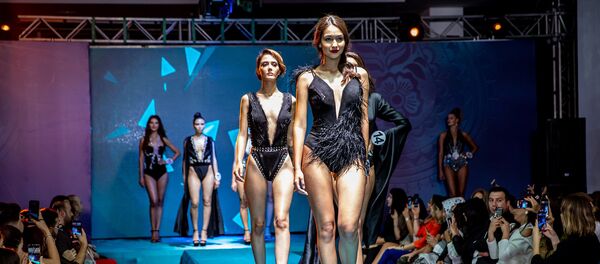 Miss & Mr National Azerbaijan Yarışmasının Final gecəsi - Sputnik Азербайджан