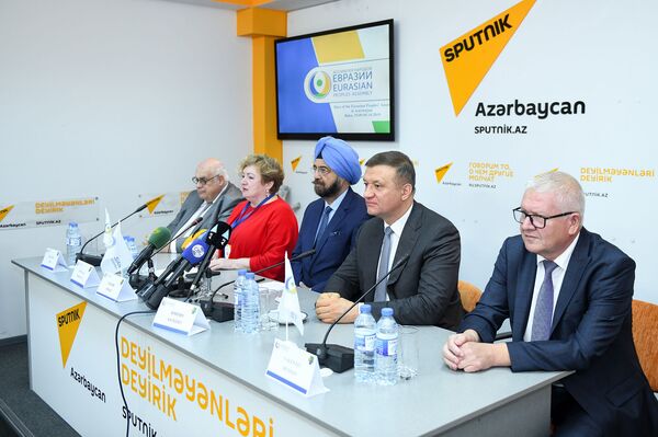 Пресс-конференция, посвященная Дням Ассамблеи народов Евразии - Sputnik Азербайджан