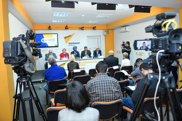 Пресс-конференция, посвященная Дням Ассамблеи народов Евразии - Sputnik Азербайджан
