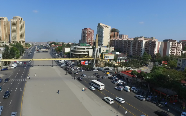 В Азербайджане строится семь наземных и подземных пешеходных переходов - Sputnik Азербайджан
