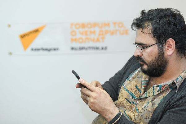 Пресс-конференция о перспективах диалога в рамках обсуждений, связанных с Днем Победы в Мультимедийном пресс-центре Sputnik Азербайджан - Sputnik Азербайджан