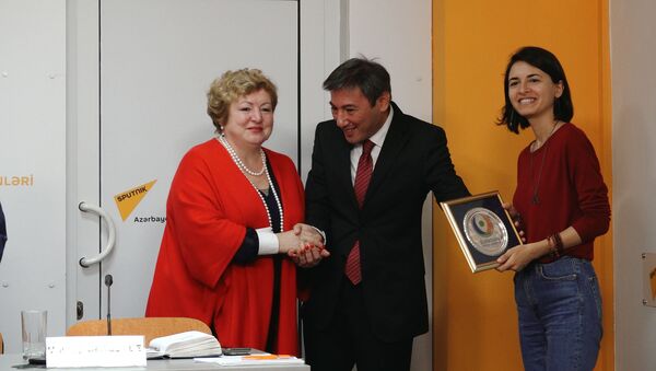 Мы делаем одно большое дело: Sputnik Азербайджан вручена награда - Sputnik Азербайджан