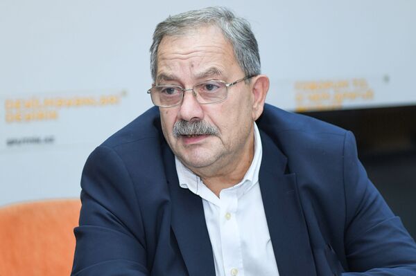 Эксперты: Баку и Ташкент имеют большой ресурс развития сотрудничества Эксперты: Баку и Ташкент имеют большой ресурс развития сотрудничества - Sputnik Азербайджан